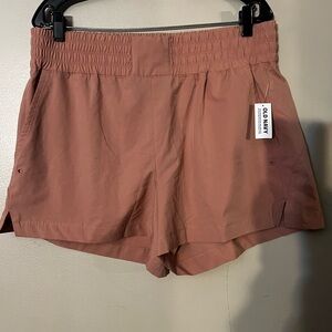 Old Navy Women's Mauve/Peach Athletic Shorts Size Large